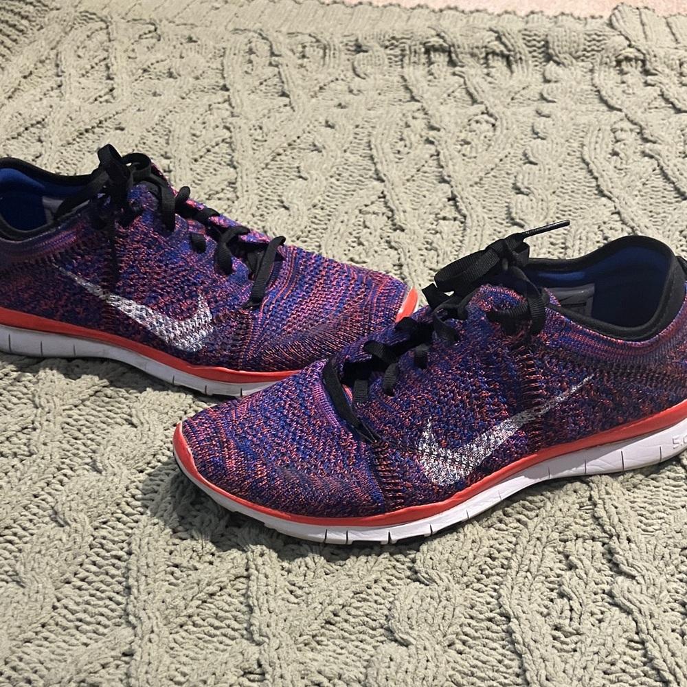 Nike Purple and Pink Knit Running Shoes